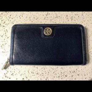 Tory Burch wallet